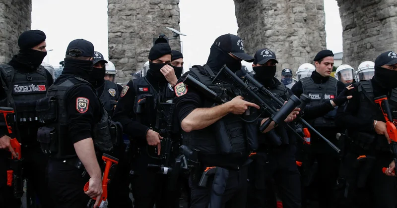 В Турции массовые задержания чиновников: под стражей три мэра