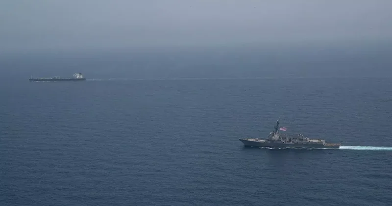США перенаправили 125 судов после возобновления морской блокады Ирана