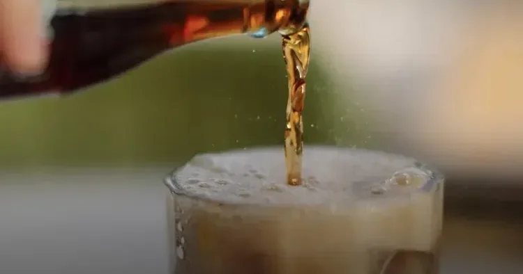 Suyun dadını bəyənmədi, Coca Cola içdi 42 yaşlı qadının başına bunlar gəldi