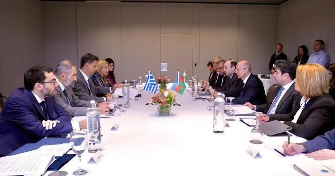 Azərbaycan Yunanıstanla enerji və nəqliyyat bağlantılarının genişləndirilməsini müzakirə edib