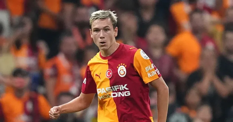 Batrakov Türkiyə tribunalarına heyran qalıb: “65 min nəfər səs salanda meydanda heç nə eşidilmir”