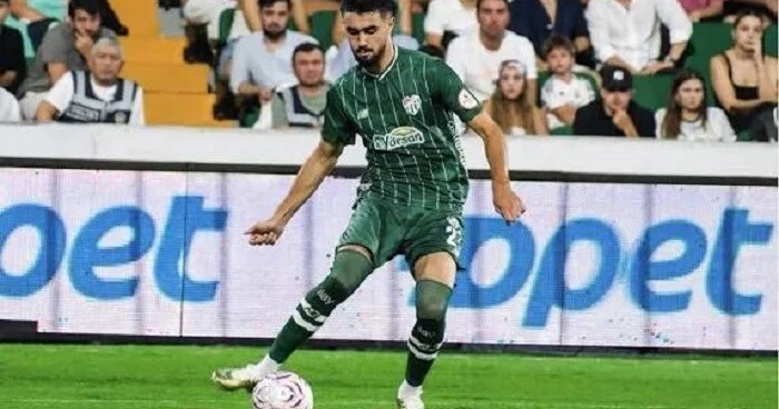 Toral Bayramov "Bursaspor"dan ayrıla bilər