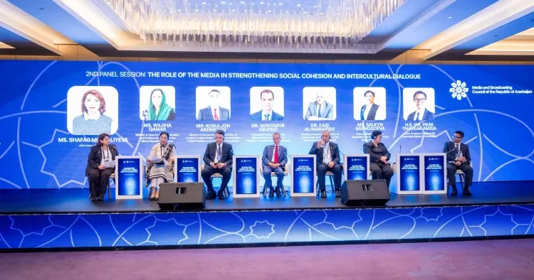 “Sosial birliyin və mədəniyyətlərarası dialoqun gücləndirilməsində medianın rolu” mövzusunda panel sessiya təşkil edildi FOTO