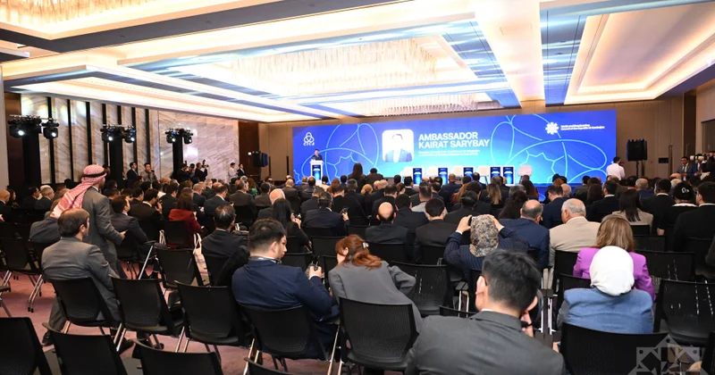 Qütbləşmiş dünyada media: etimad uğrunda yeni mübarizə