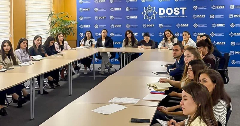 “142” Çağrı mərkəzinin əməkdaşları əmək qanunvericiliyinin aktual mövzuları ilə bağlı məlumatlandırılıblar