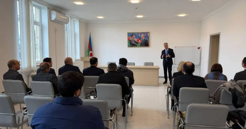 Narkoloji Mərkəzdə maarifləndirici tədbir keçirilib