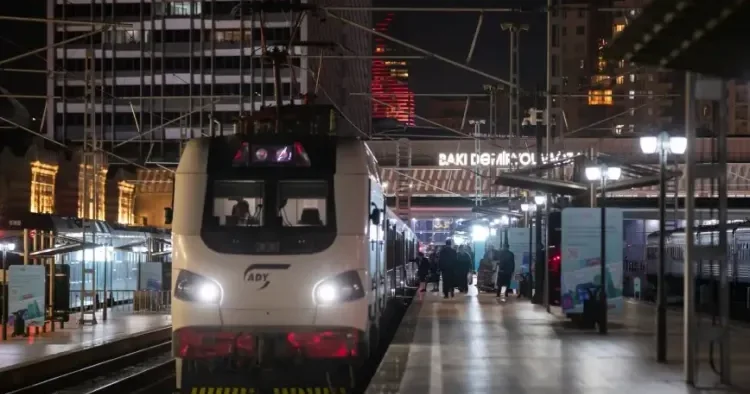 Bakı Tbilisi Bakı qatarlarına bilet almaq üçün yeni QAYDA