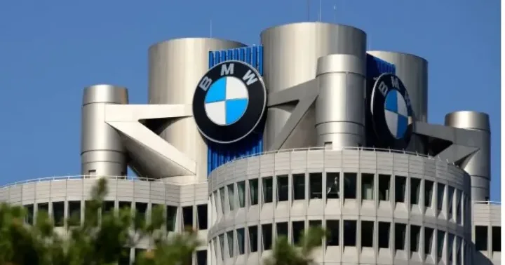 BMW dən böyük ixtisar: rəhbər vəzifələrin 20% i ləğv edilir