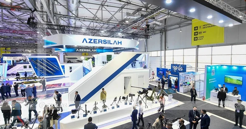 Döyüş robotlarından dron ovçusuna: Azərbaycanın yeni silahları ADEX 2026 da