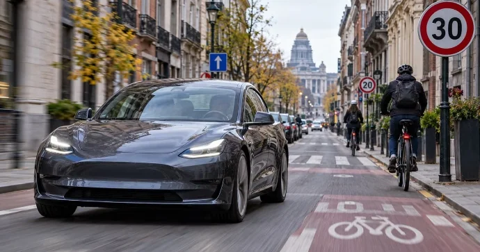 Tesla nın avtonom sistemi sürət rejimini pozdu