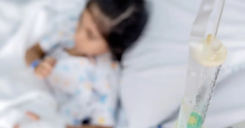 Qırğızıstanda məktəbdə 58 nəfər şaurmadan zəhərlənib