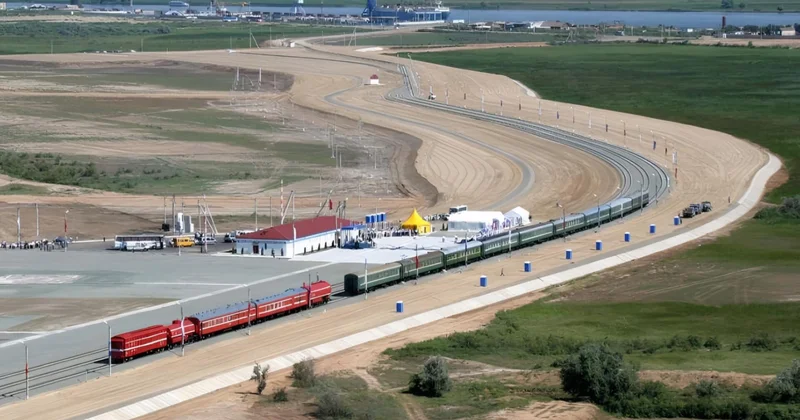 Bakı razılaşmaları praktiki müstəviyə köçürür ŞƏRH