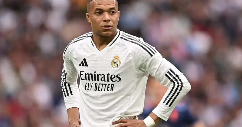 Mbappenin qaçırdığı penalti faciə ilə nəticələndi