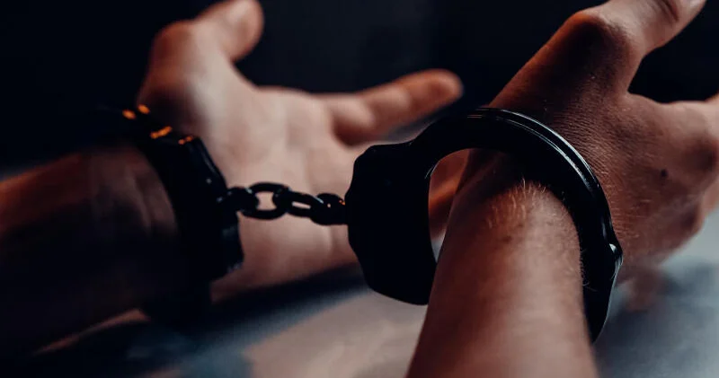 “TikTok”da saxta elanlar paylaşan şəxs tutuldu Foto