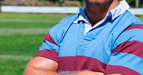 Stilist Peters: Reqbi köynəyi 2025 ci ilin əsas trendinə çevrilib...