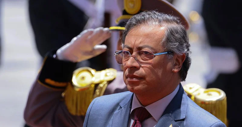 Нарывается!.. Но осталось недолго горячая тема