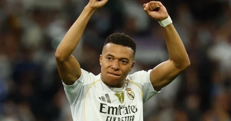 Mbappe yenə ən yaxşı seçildi