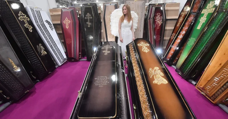 Yaponiyada istirahət etməyin yolu tapılıb: əsl tabutda uzanmaq…