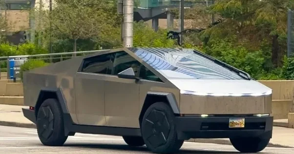 Tesla Cybertruck üçün daha bir geri çağırma: Bu dəfə problem nədir?