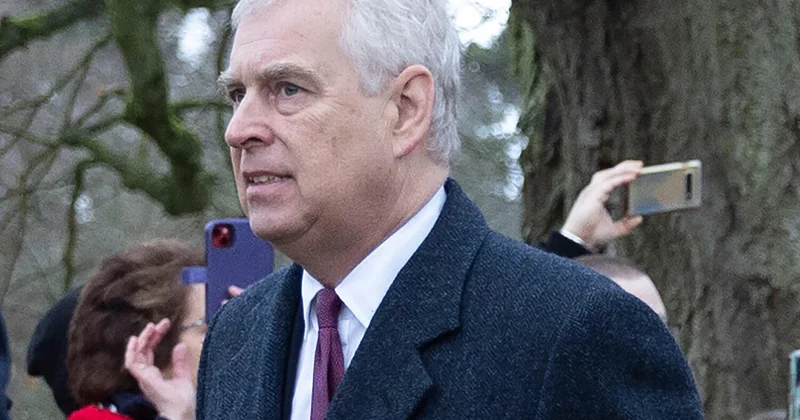 Король Великобритании будет выплачивать пособие принцу Эндрю