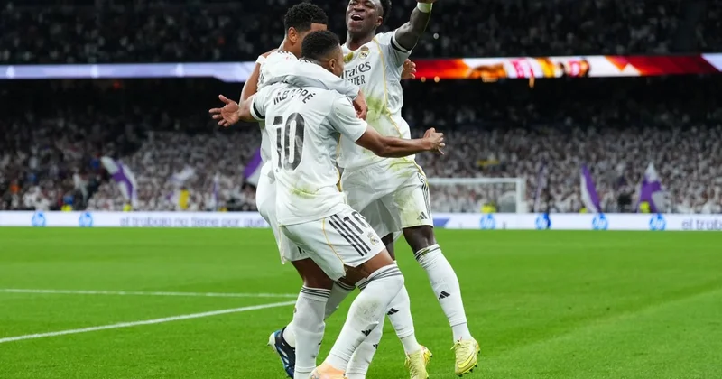 İspaniya La Liqası: Real Madrid Valensiya nın qapısından dörd cavabsız top keçirdi