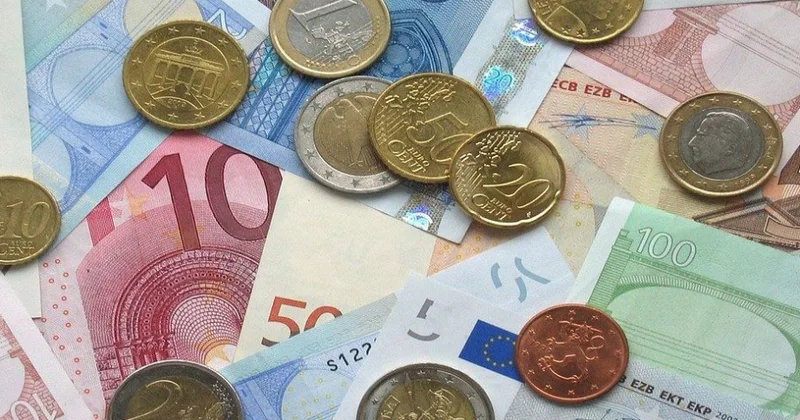 Bolqarıstan 2026 cı ildə avrozonaya daxil olacaq