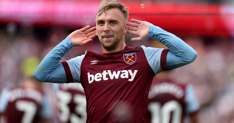 Cared Bouven “Tottenhem”in transfer hədəfində