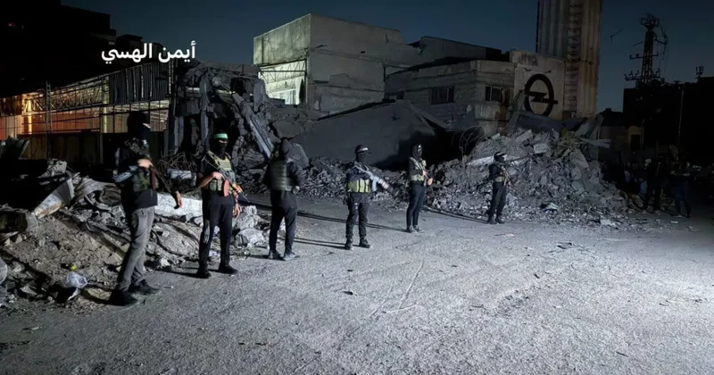 ХАМАС: Использование смартфонов и соцсетей в Газе помогает израильским спецслужбам