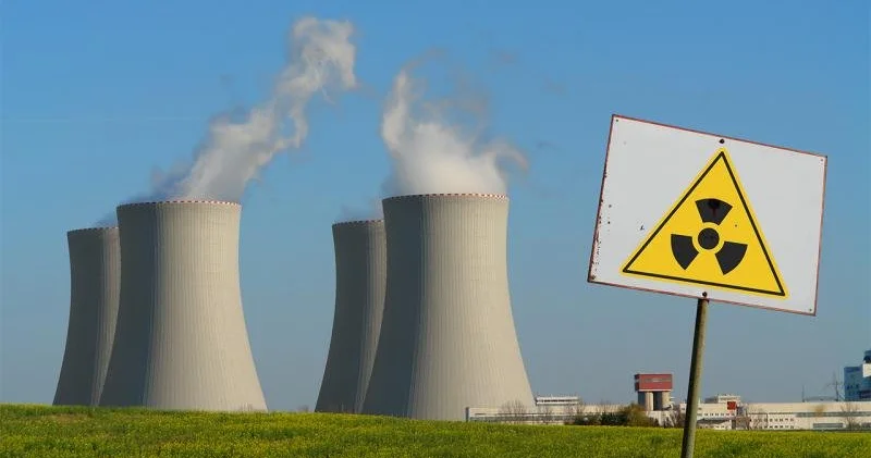 Nüvənin kölgəsində dünya: Təsadüfi fəlakət, qəti təhlükə