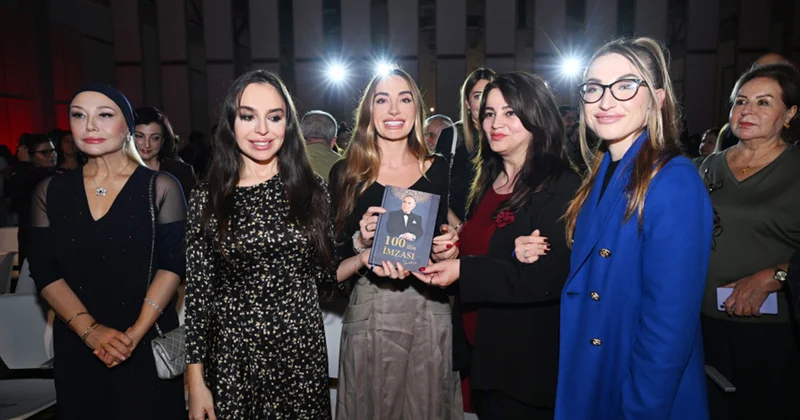 Əliyevalar “Nəfəs söz və səsin vəhdəti”nin təqdimatında Fotolar