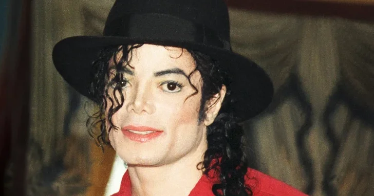 Фонд Майкла Джексона тайно выплатил $2,5 млн предполагаемым жертвам домогательств со стороны певца