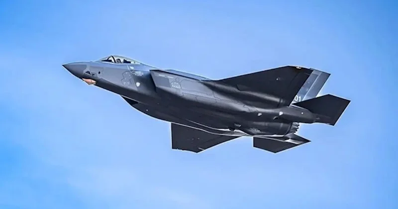 İranlı deputat: F 35 qırıcılarının vurulması ilə bağlı xəbərlər yalan idi