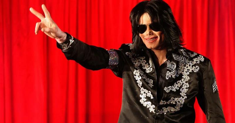 Maykl Ceksonun fondu 2,5 milyonluq təzminat ödədi