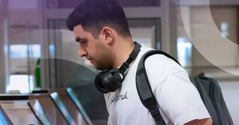 В Бакметрополитене доступна оплата проезда через Google Pay/Apple Pay и банковские карты Но есть нюансы / ПОДРОБНОСТИ