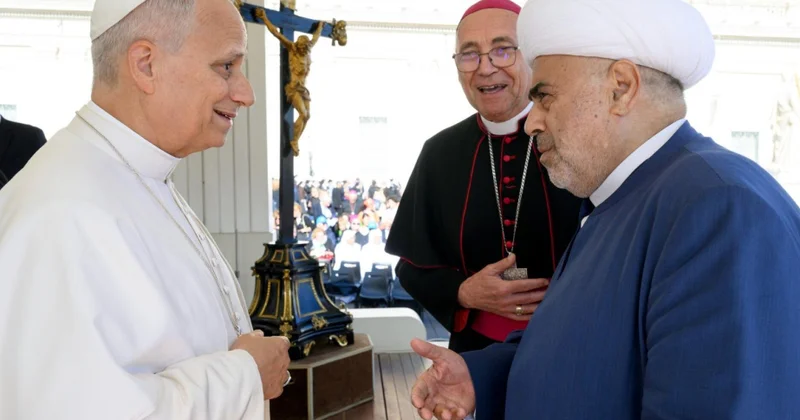 Şeyxülislam Allahşükür Paşazadə Vatikanda Papa XIV Leo ilə görüşüb