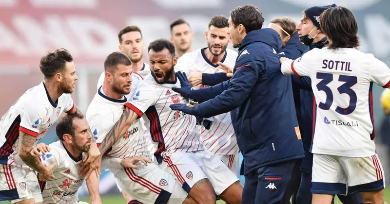 İnter və Napoli “Kalyari”nin futbolçusu üçün mübarizə aparacaq