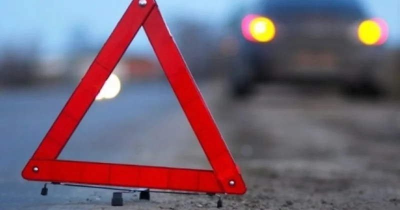 Salyanda ağır qəza Ölən var