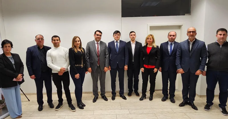 Almaniyada toplantı keçirildi Fotolar