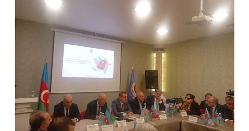 Vəhdət Partiyası elmi praktik konfrans keçirib FOTOLAR