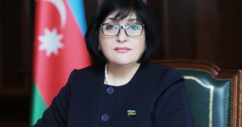 Sahibə Qafarova Misirdədir FOTO