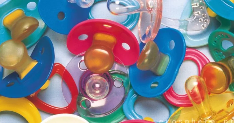 Məşhur uşaq əmzikləri markalarında təhlükəli kimyəvi maddə aşkar edilib