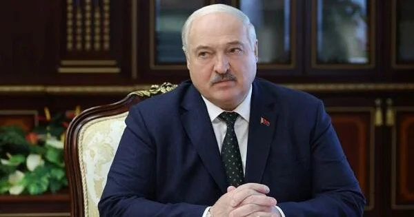 ABŞ deyir ki, mən bu ölkədən üzr istəməliyəm Lukaşenko