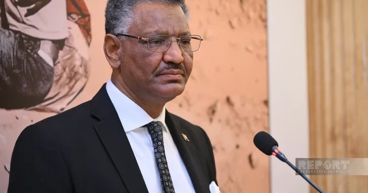 Судан и Азербайджан обсуждают углубление политических связей