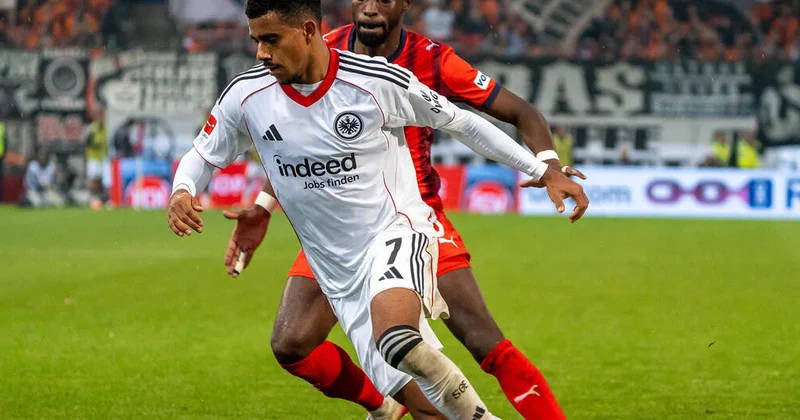 Bundesliqa: “Ayntraxt”dan xal itkisi, “Borussiya Mönhenqladbax”ın böyükhesablı qələbəsi