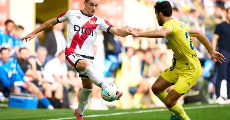 “Vilyarreal” “Rayo Valyekano”nun qapısından dörd cavabsız top keçirib