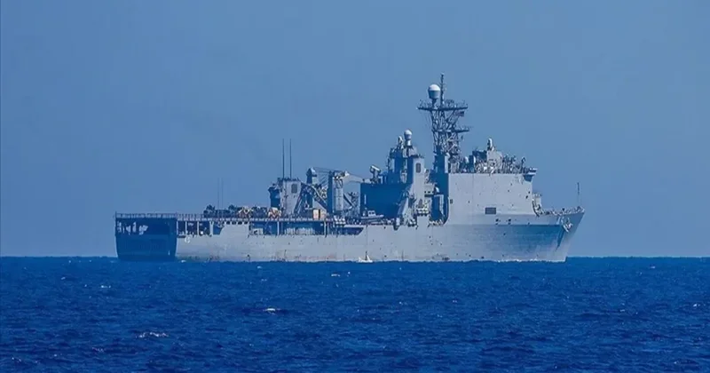 США разместили два авианосца на расстоянии, с которого возможен удар по Венесуэле