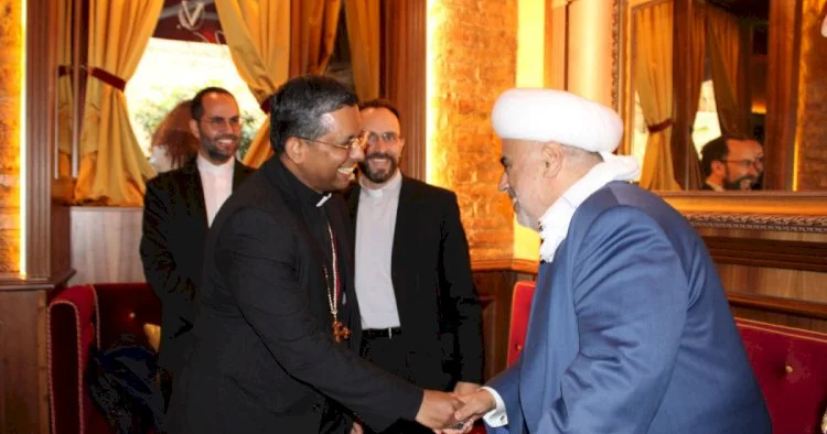 Paşazadə Vatikanda kardinallarla görüşdü