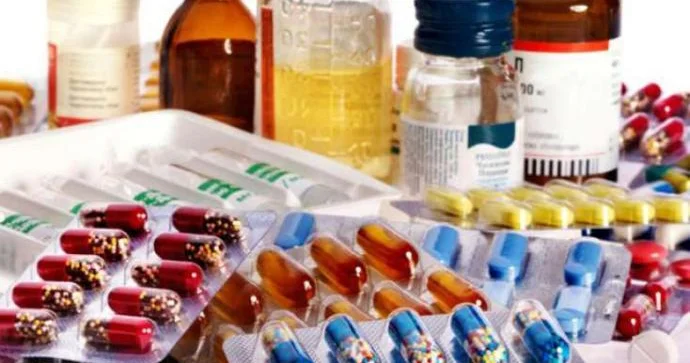 “Dərman idxalının həcmi kəskin azalır, qiymətlər isə artır” “Səbəbləri araşdırılmalıdır”