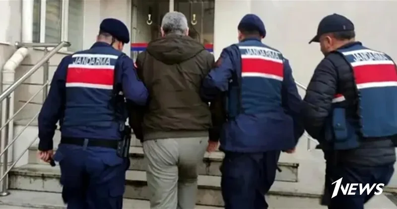 В Турции задержаны 8 военнослужащих, подозреваемых в связях с FETÖ