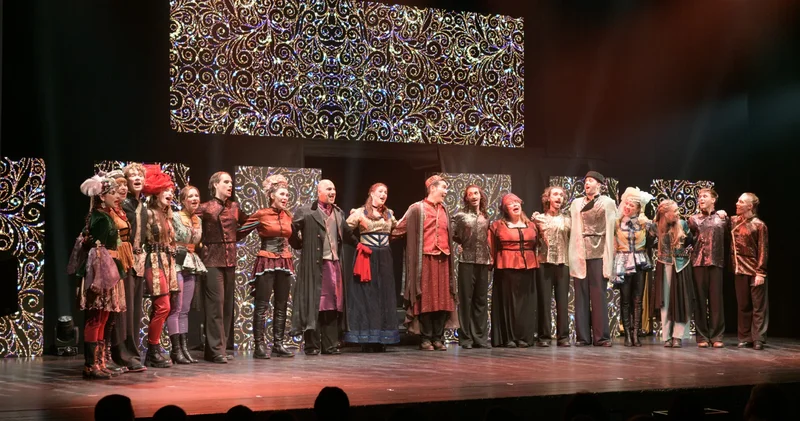 Торжество азербайджанской оперетты Аршин мал алан на немецком языке в Вене (ФОТО)